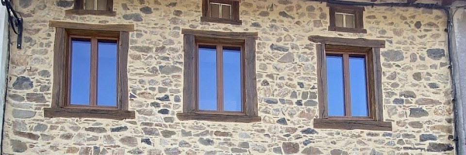  Nos dernières réalisations en Joints de pierre, Enduit hydraulique à la chaux, Rénovation façade, Peinture façade en haute-Loire 
