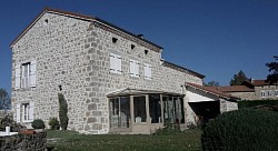 Ravalement de façade et rejointoiement de pierres à Saint-Pal-de-Mons (43)