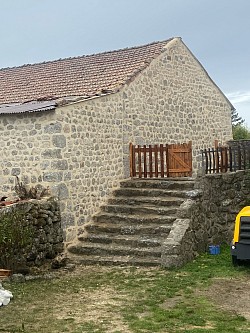 Jointoiement de pierres avec finition sablée à Langogne (48)