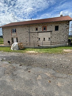 Ravalement et réfection de joints de pierre à Craponne-sur-Arzon (43)