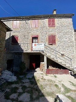Restauration d’une façade de bâti ancien à Monistrol-sur-Loire (43)