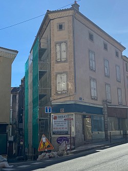 Façadier rénovation façade crépi enduit à la chaux à Langogne (48)