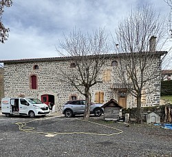 Rejointoiement de façade en pierre à Langeac (43)
